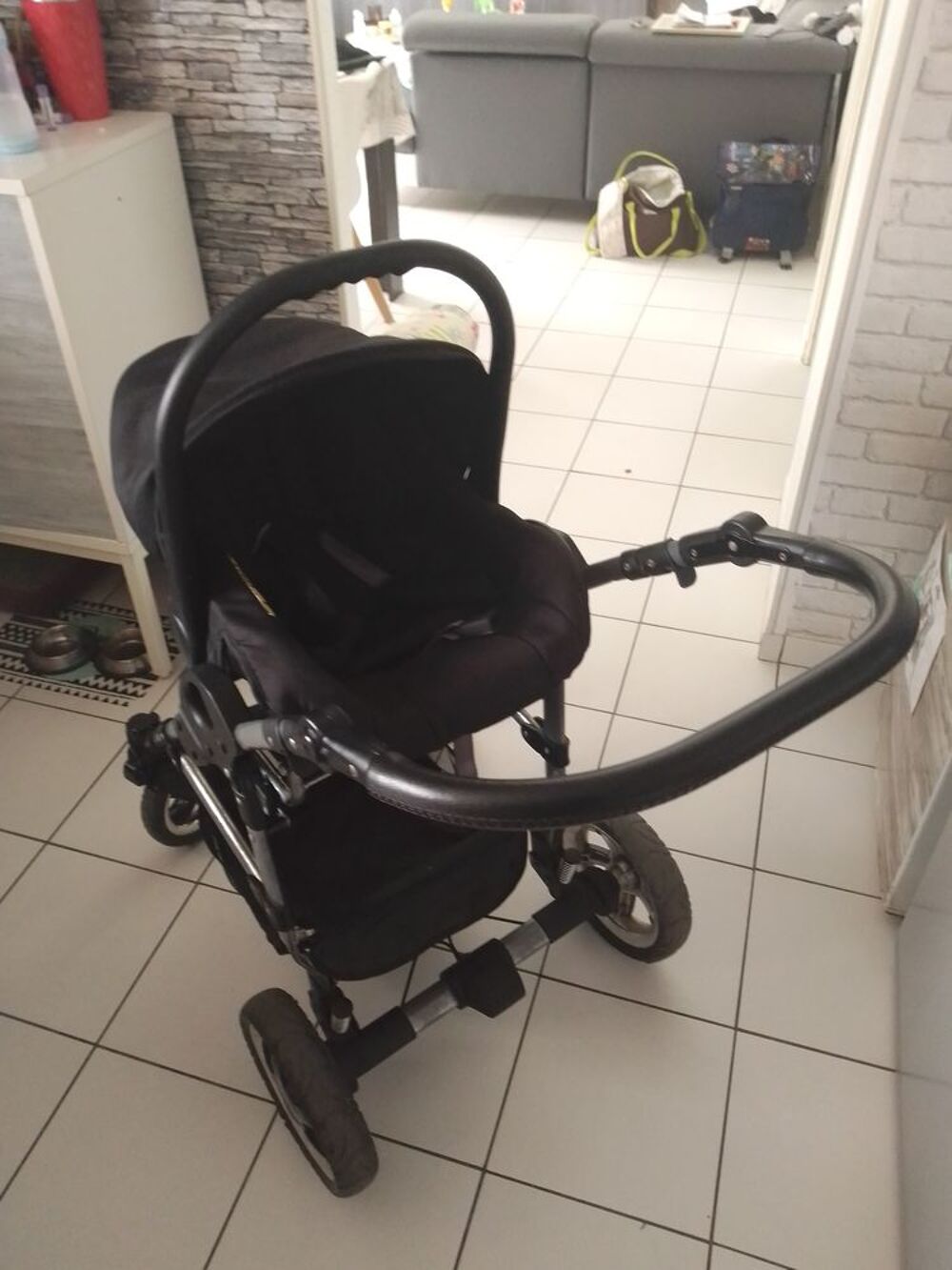 Pousette trio noi Puériculture