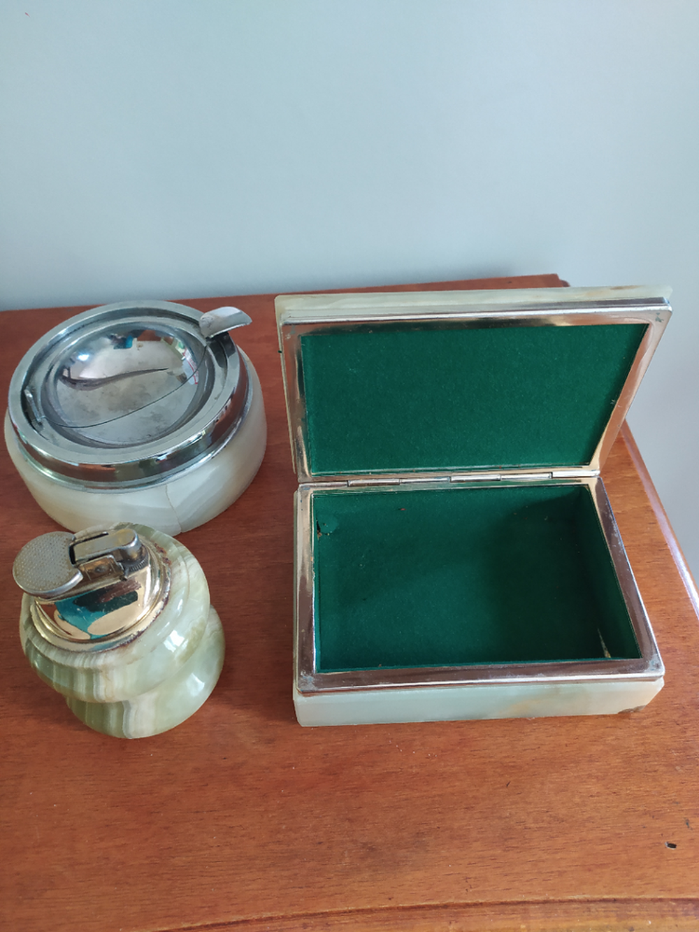 Ensemble briquet cendrier coffret cigarette Décoration