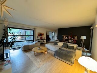  Maison à vendre 6 pièces 212 m²