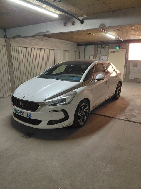 Citroen ds5 Citro&euml;n  Hybrid 4x4 ETG6 Sport Chic