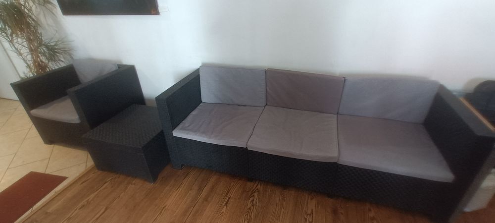 Ensemble banquette, fauteuil, table pour jardin ou terrasse Jardin