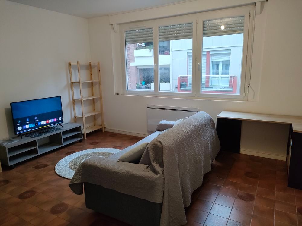 Location Appartement Studio centre ville, entièrement meublé et équipée Douai