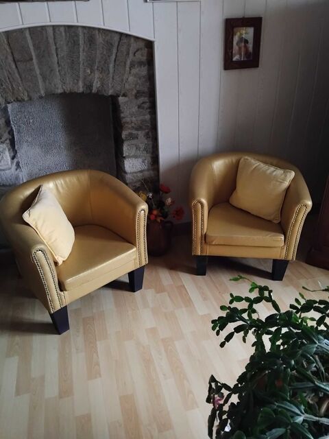 2 petits fauteuils  de chambre ou chambre d'enfants. 60 Naizin (56)
