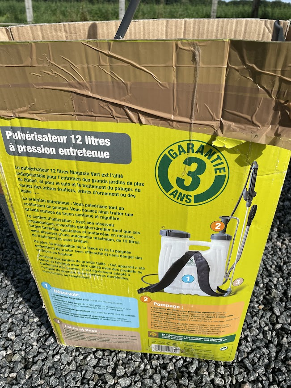 Pulv&eacute;risateur &agrave; dos de 12 litres Jardin