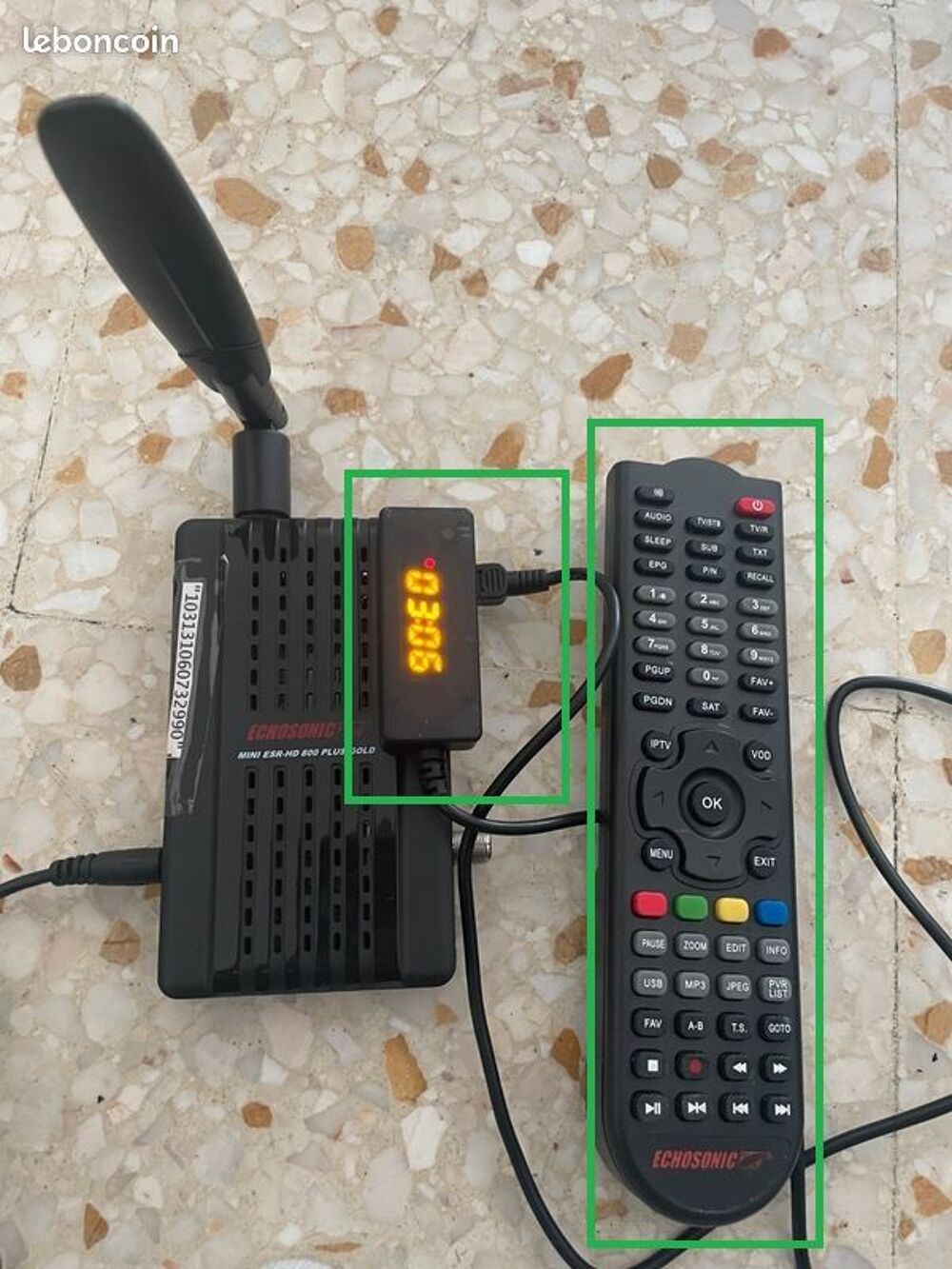 R&eacute;cepteur satellite ECHOSONIC : pi&egrave;ces d&eacute;tach&eacute;es Photos/Video/TV