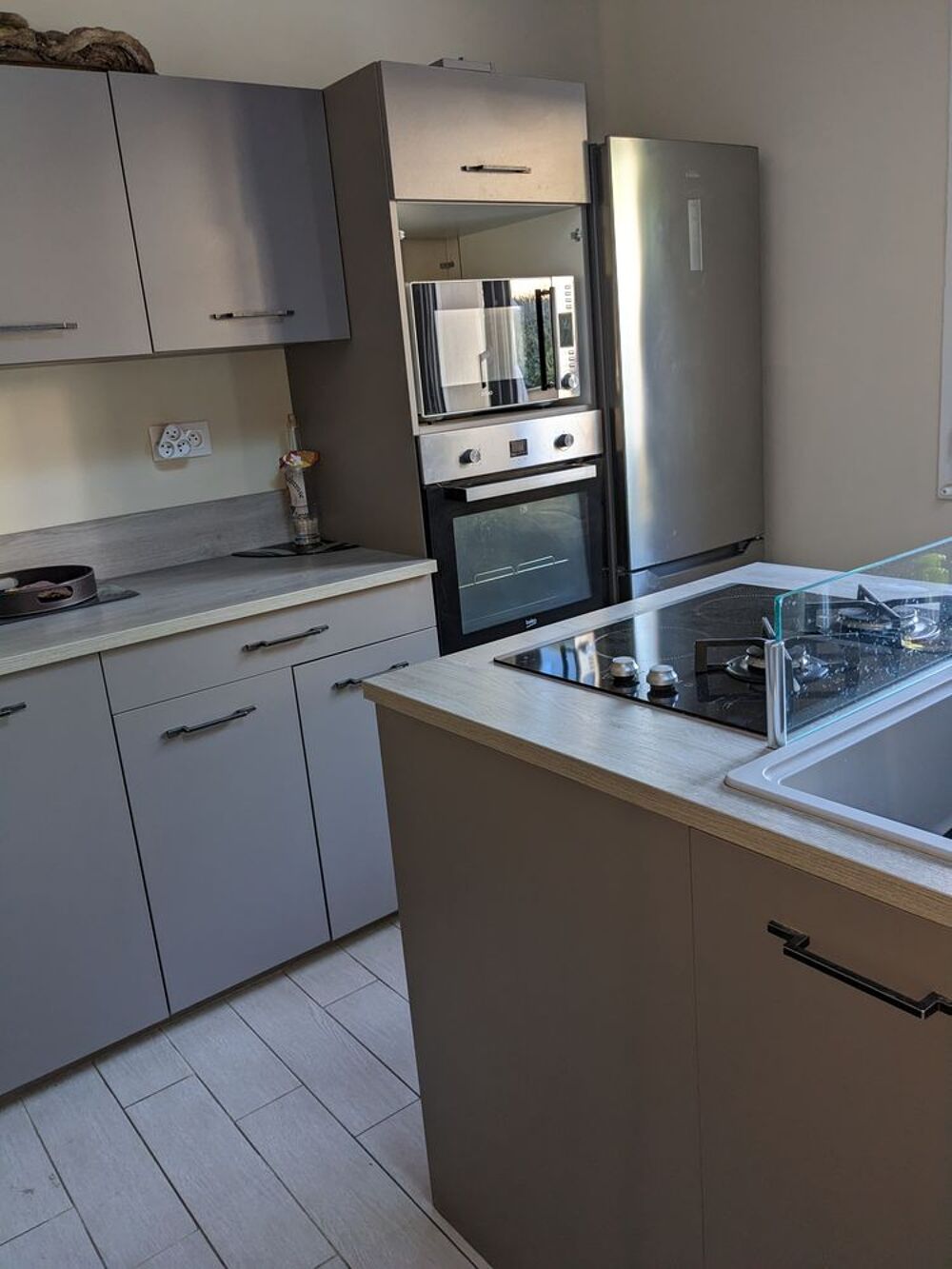   vacances Provence-Alpes-C�te d'Azur, Vins-sur-Caramy (83170)