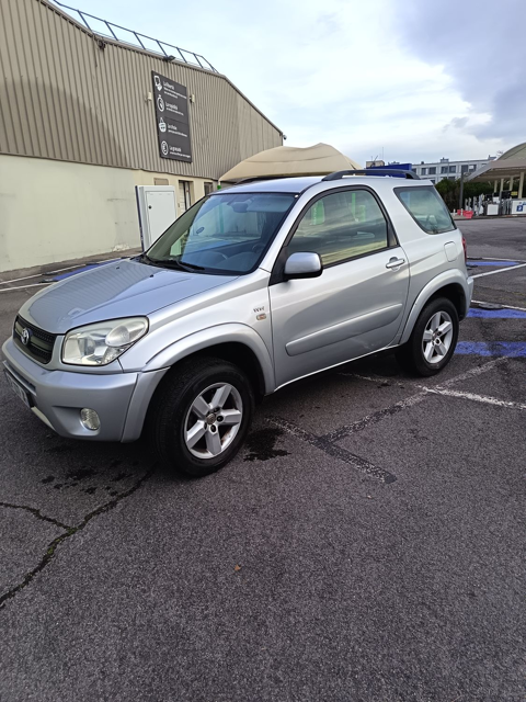Toyota RAV 4 RAV4 150 VVT-i VX A 2005 occasion Beauvais 60000