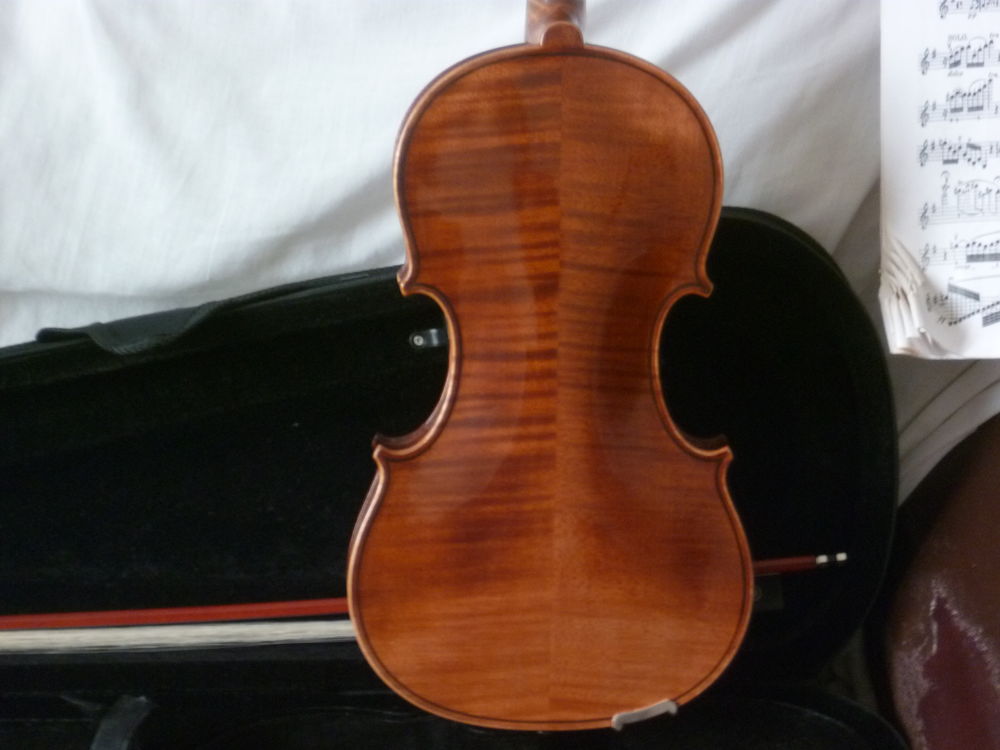 Excellent et rare violon 4/4 fait par Schuster en 1911. Instruments de musique