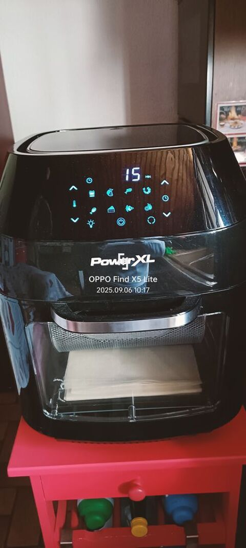 four multifonctions avec friteuse sans huile jamais ser 90 Le Havre (76)