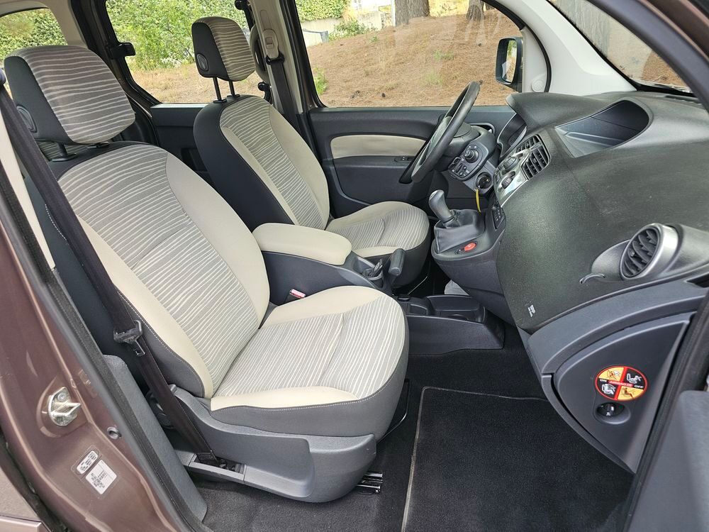 Kangoo 1.5 dCi 90 eco2 FAP Privil&egrave;ge Euro 5 2012 occasion 34690 Fabr&egrave;gues