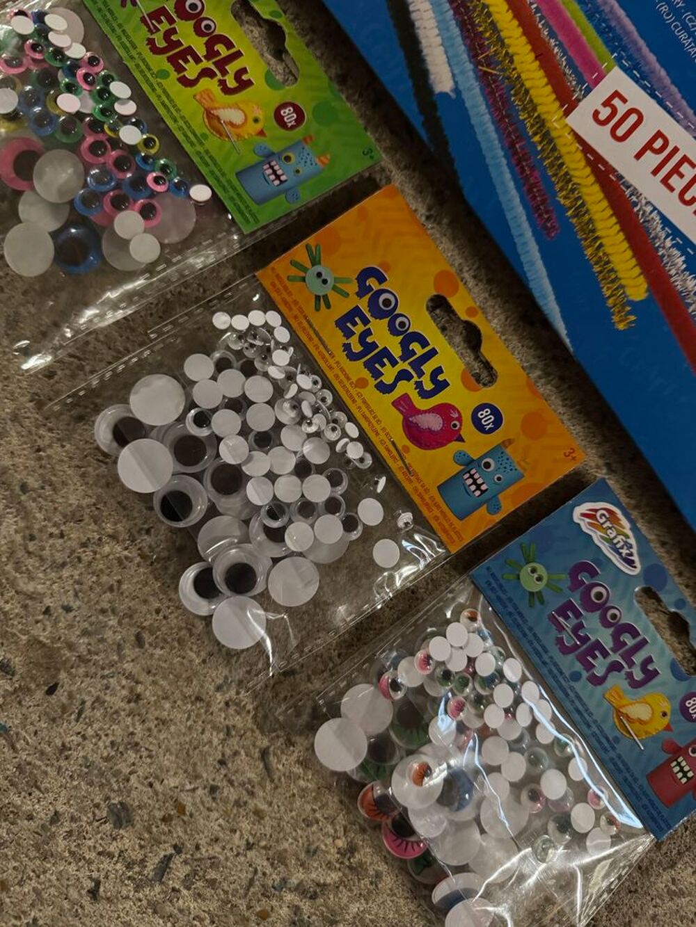 fils chenille + yeux mobiles Jeux / jouets