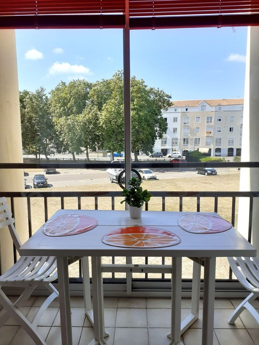   Studio la dernière semaine du mois d'août. Pays de la Loire, Les Sables-d'Olonne (85100)