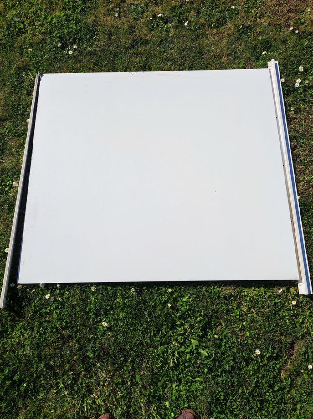 Beau miroir avec ses supports Meubles