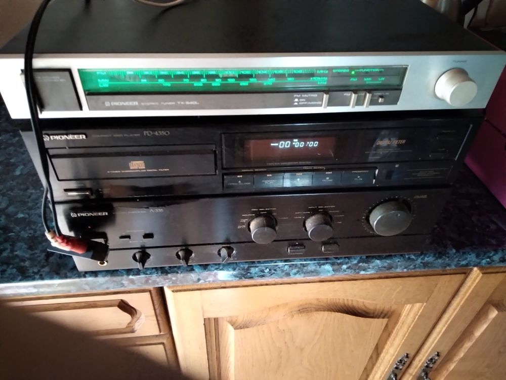 cha&icirc;ne hi fi Meubles