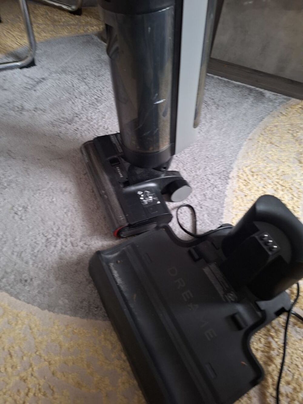Aspirateur balai Dreame noir Electroménager