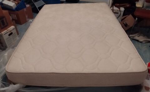 matelas 20 Monc-en-Belin (72)