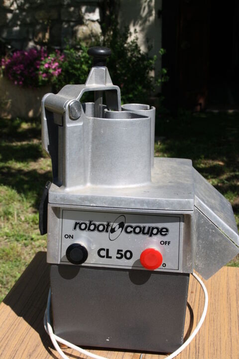 Robot Coupe légumes 250 83440 Fayence