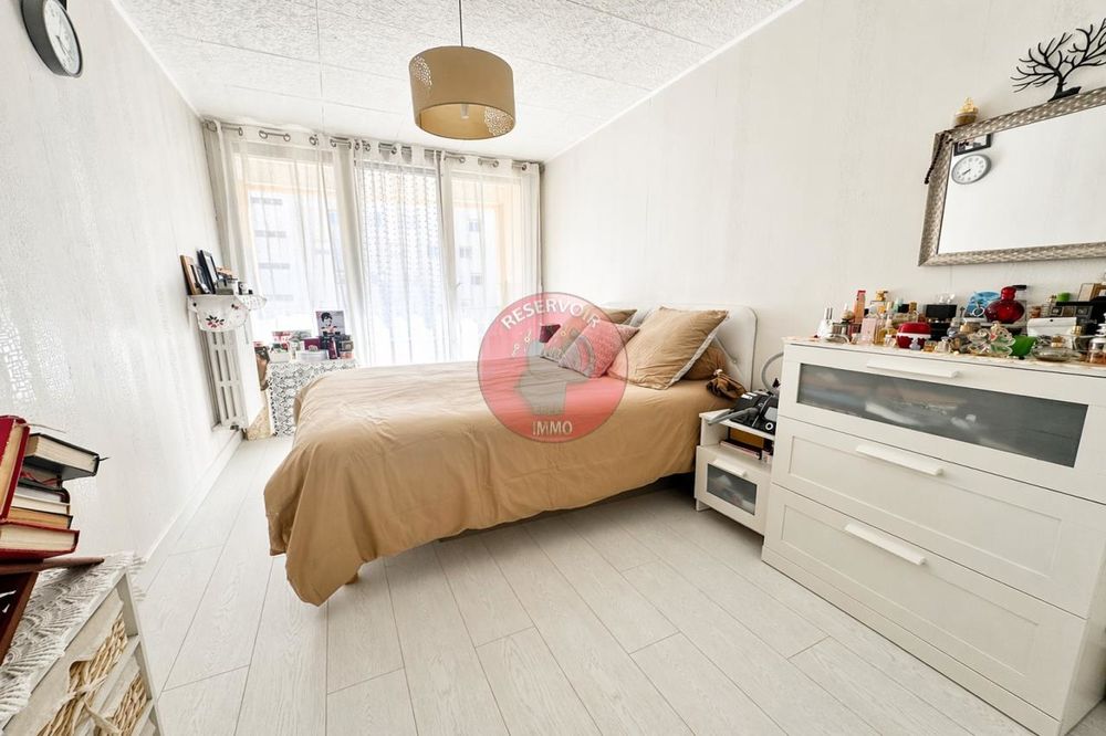 vente Appartement - 4 pièce(s) - 77 m² Chenôve (21300)