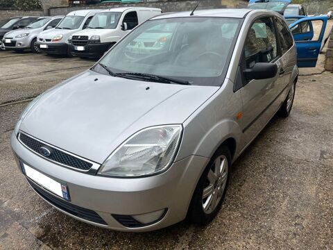 Annonce voiture Ford Fiesta 4480 