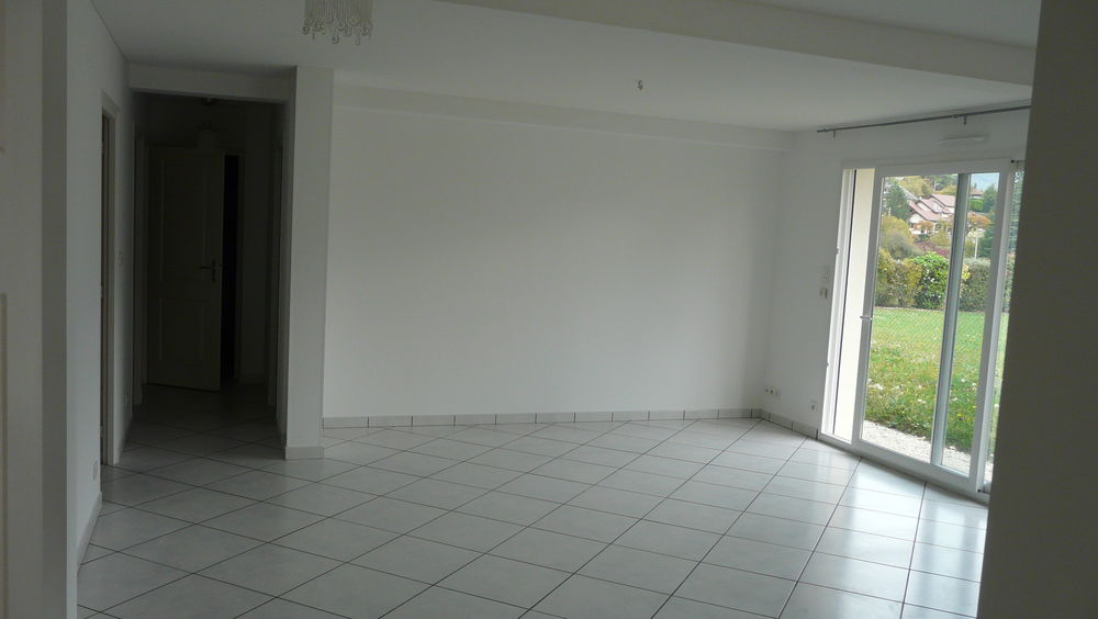 Location Appartement T3 dans villa à St Nazaire les Eymes Saint-nazaire-les-eymes