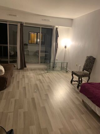  Appartement à louer 1 pièce 36 m²
