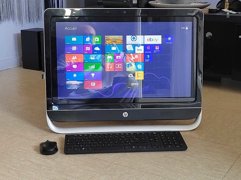 je un ordinateur fixe tactile Matériel informatique