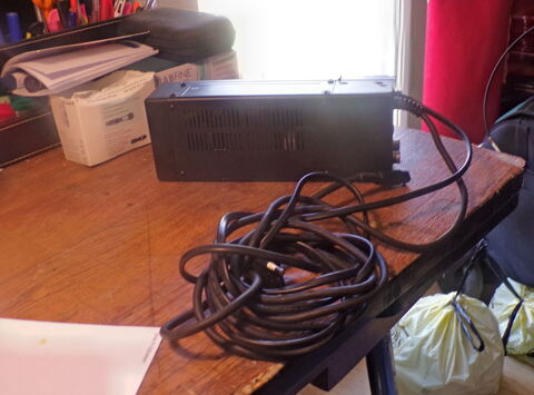 chargeur pour caméscope schneder
tel 0953962707 70 Rouen (76)