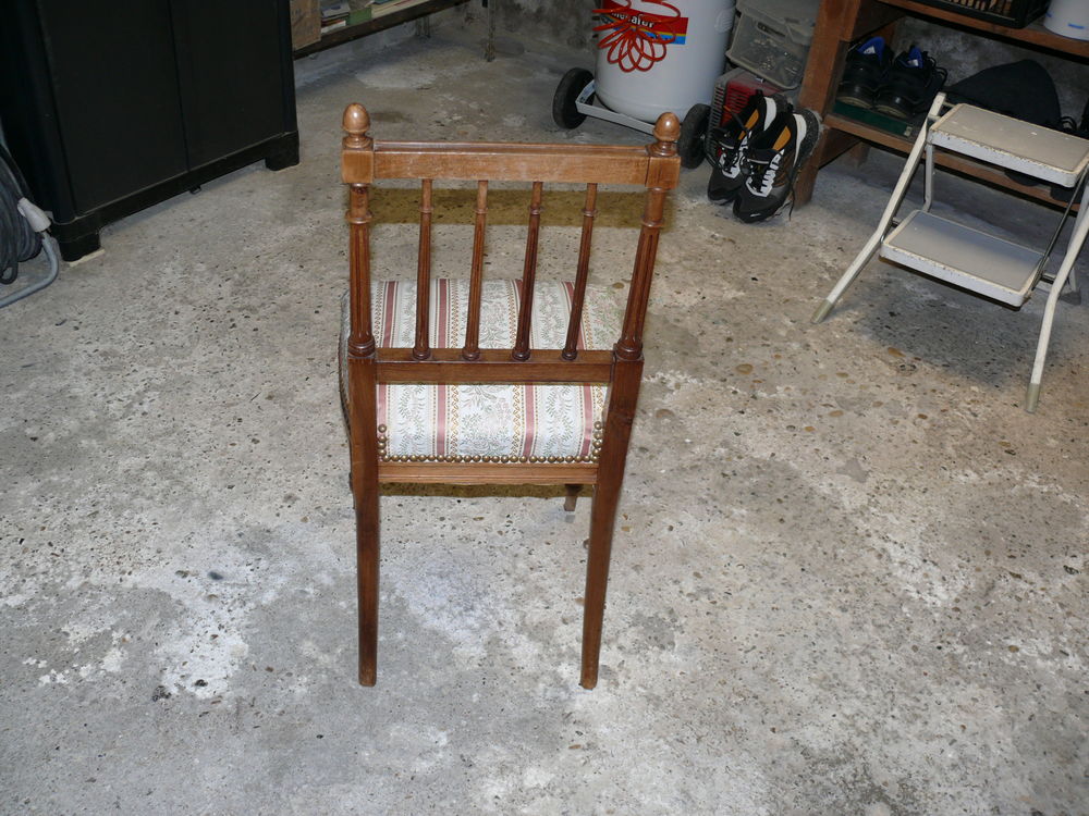 Chaise ancienne Meubles