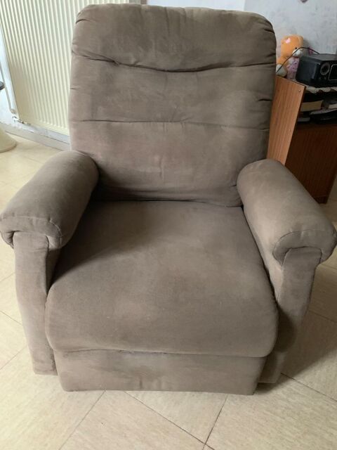 fauteuil releveur 50 Cr�teil (94)