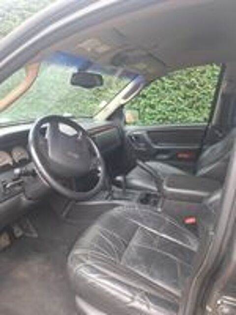 Grand Cherokee TD Laredo A 2003 occasion 27250 Juignettes