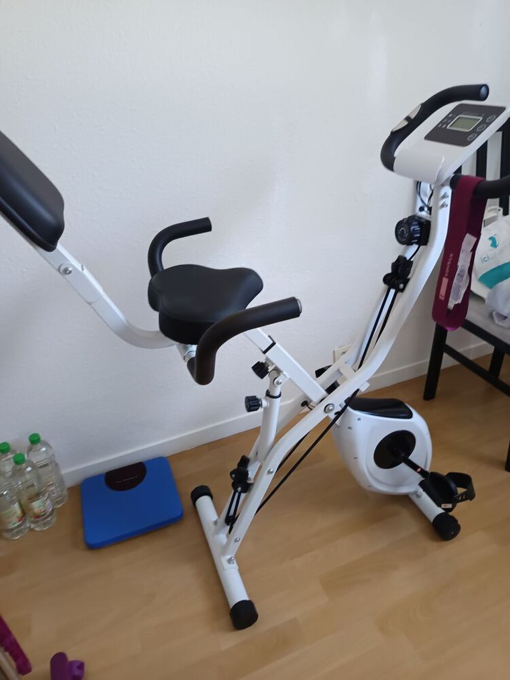 AV V&eacute;lo d'appartement Meubles