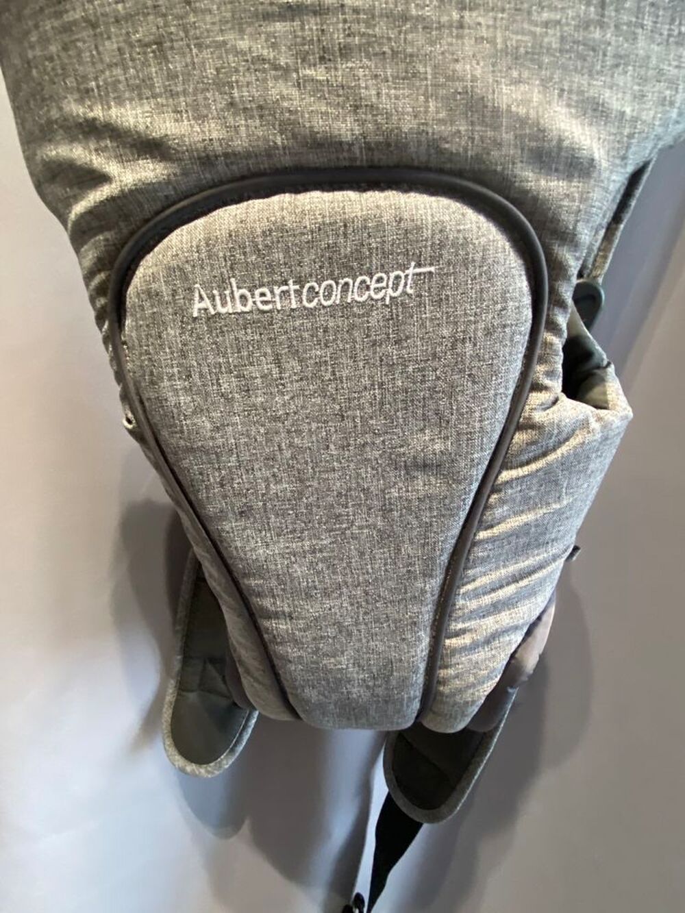 Porte b&eacute;b&eacute; utilis&eacute; 1 fois Puériculture