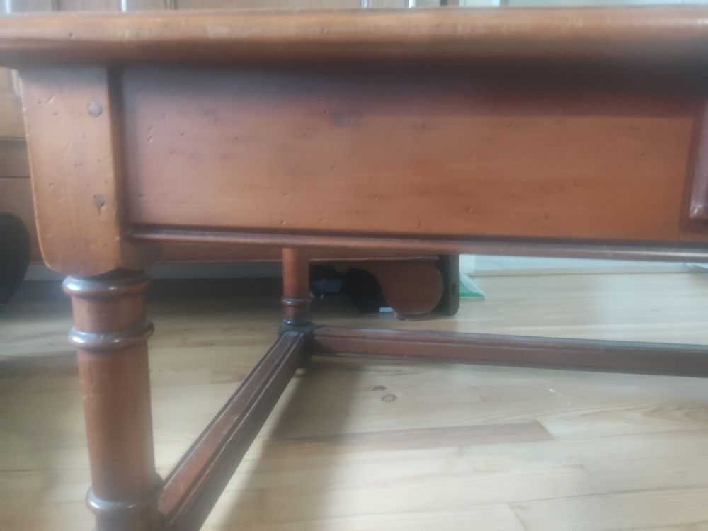 Table basse Roche Bobois en merisier Meubles