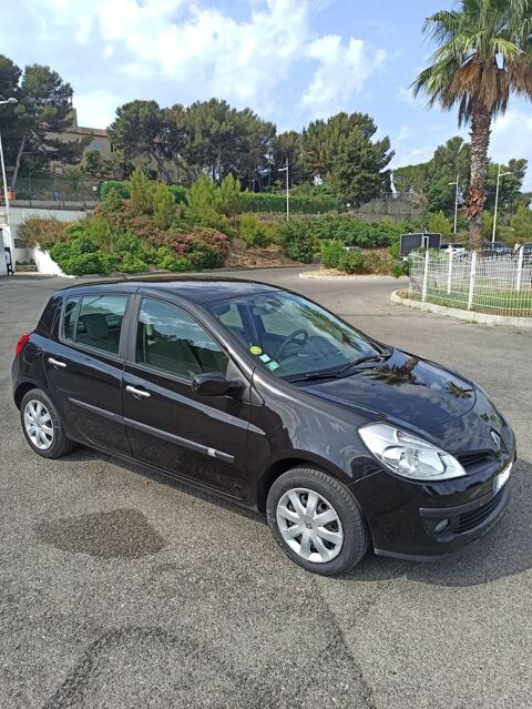 Renault clio iii Clio 1.6 16V 110 Privilège