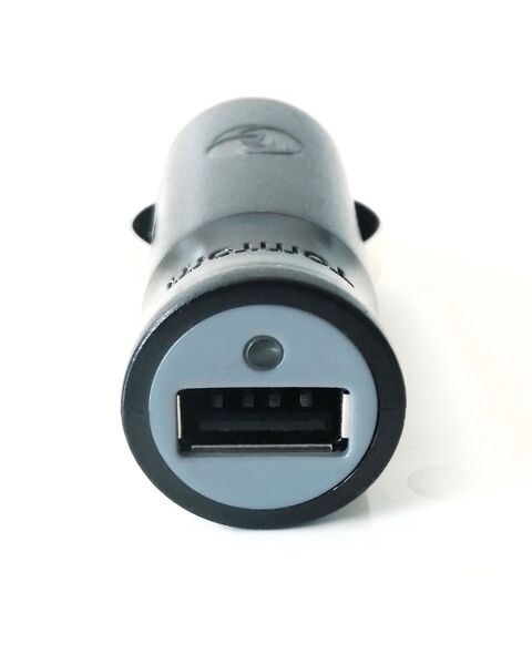 Chargeur prise allume-cigare TomTom Puteaux (92)