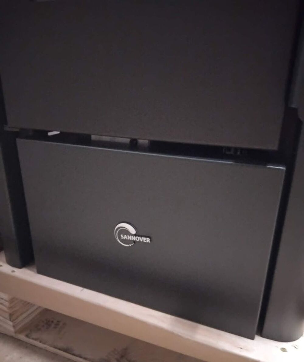 Po&ecirc;le &agrave; granul&eacute;s et kit d'installation Bricolage