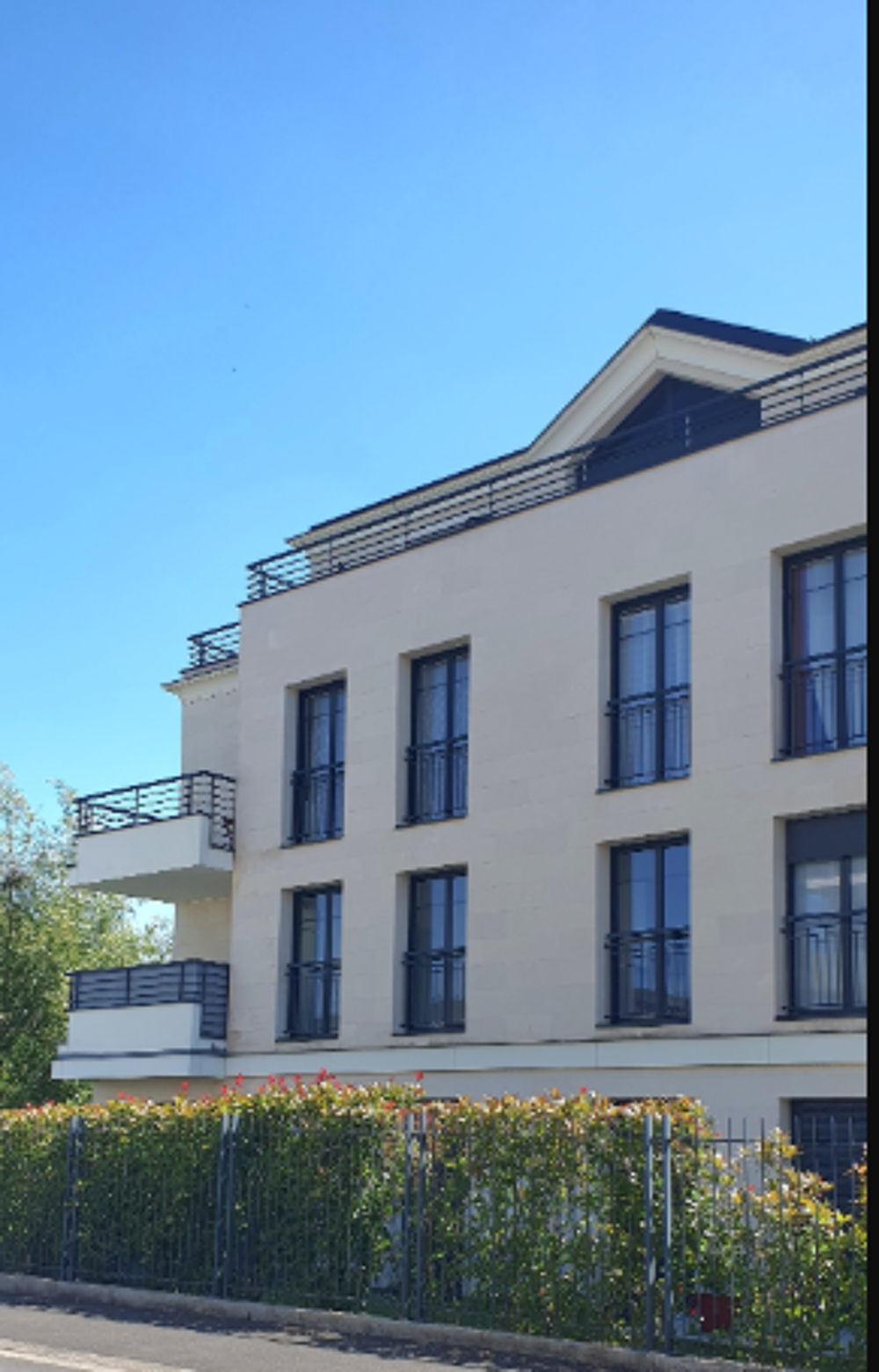 Vente Appartement GRAND T2 + balcon Saint-cyr-sur-loire
