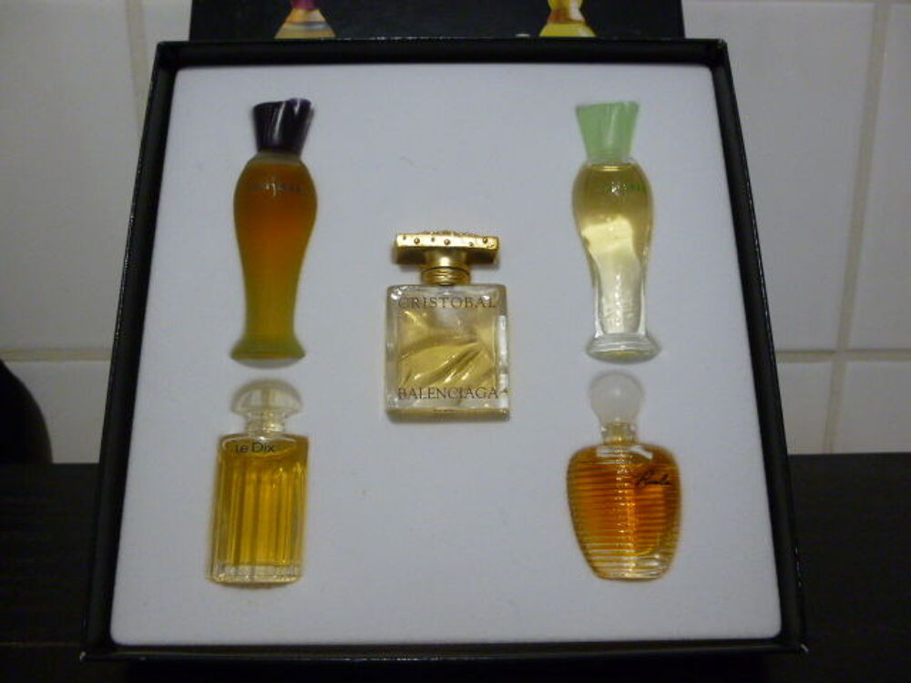 Miniatures de parfums dans boites d'origines 