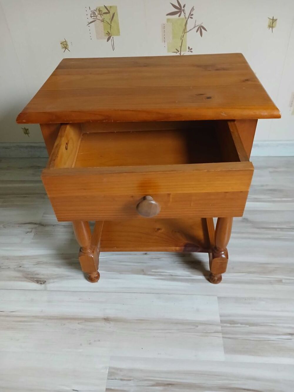 Table+de+chevet Meubles