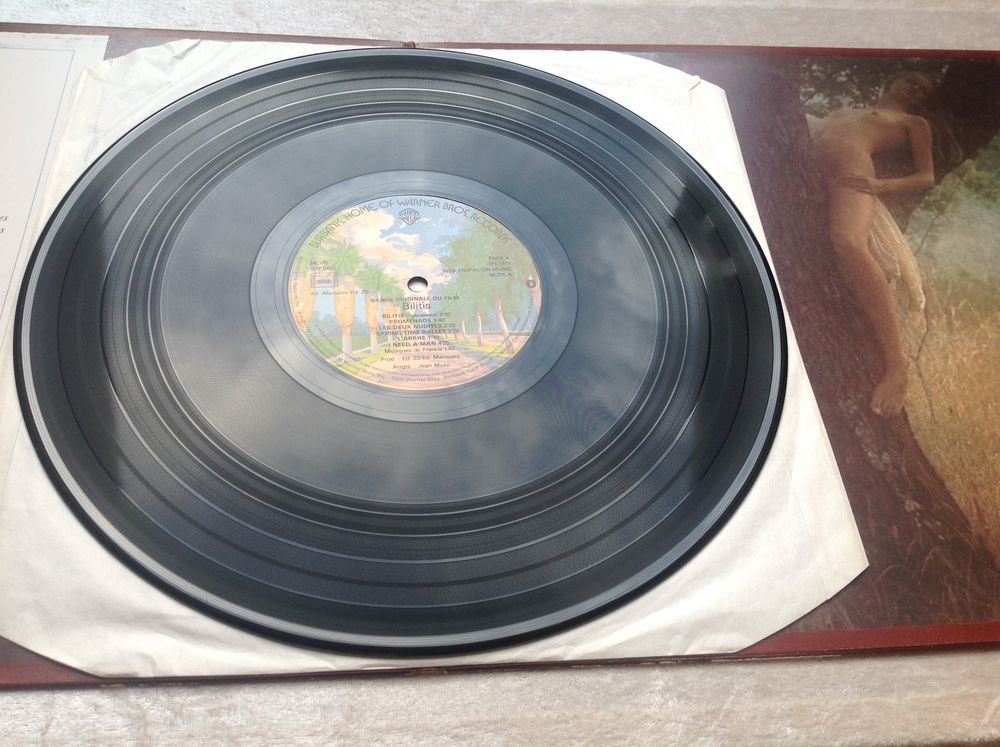 BILITIS MUSIQUE FRANCIS LAI 33 TOURS EN TRES BON ETAT CD et vinyles