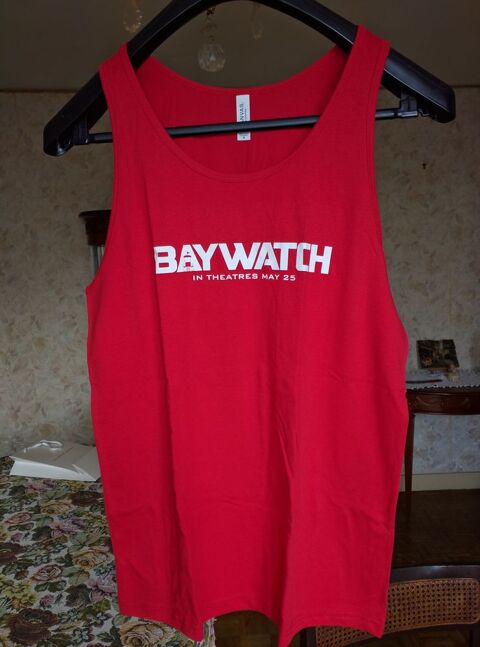 Debardeur neuf Baywatch M et S T-shirt 2017 The Rock 25 Villemomble (93)