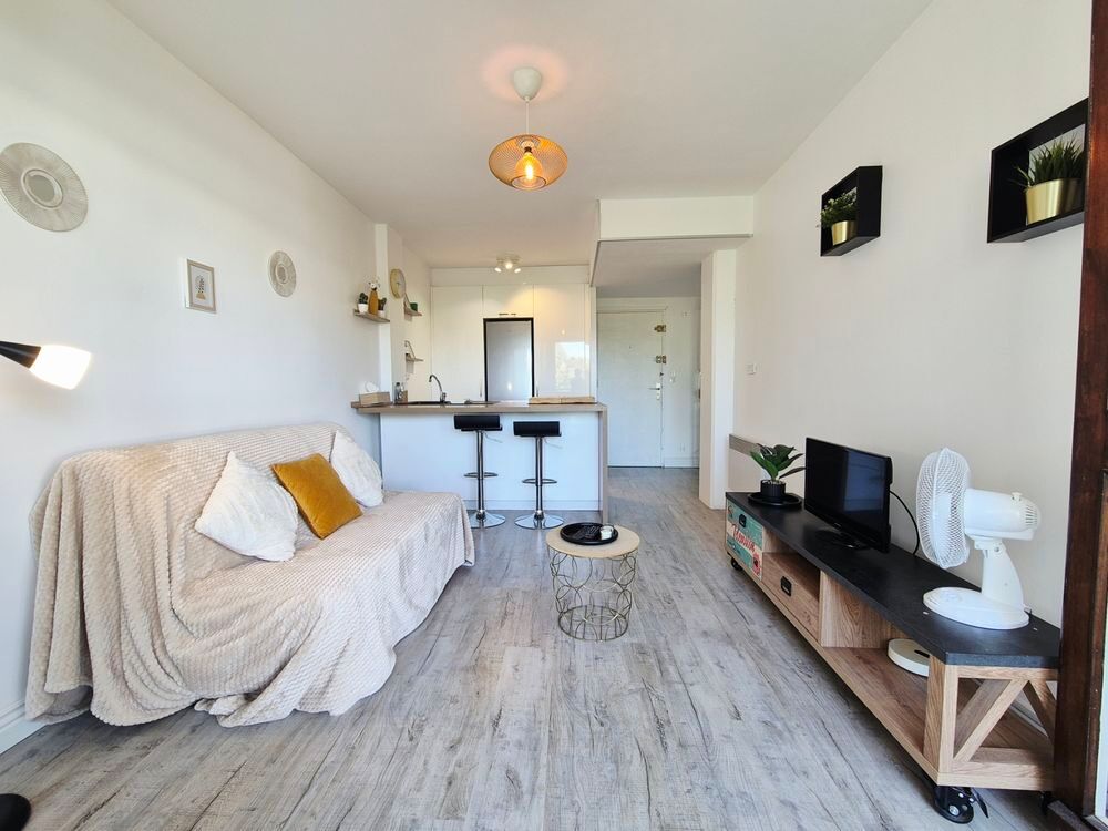 Vente Appartement T2 avec ascenseur en centre-ville. La grande-motte