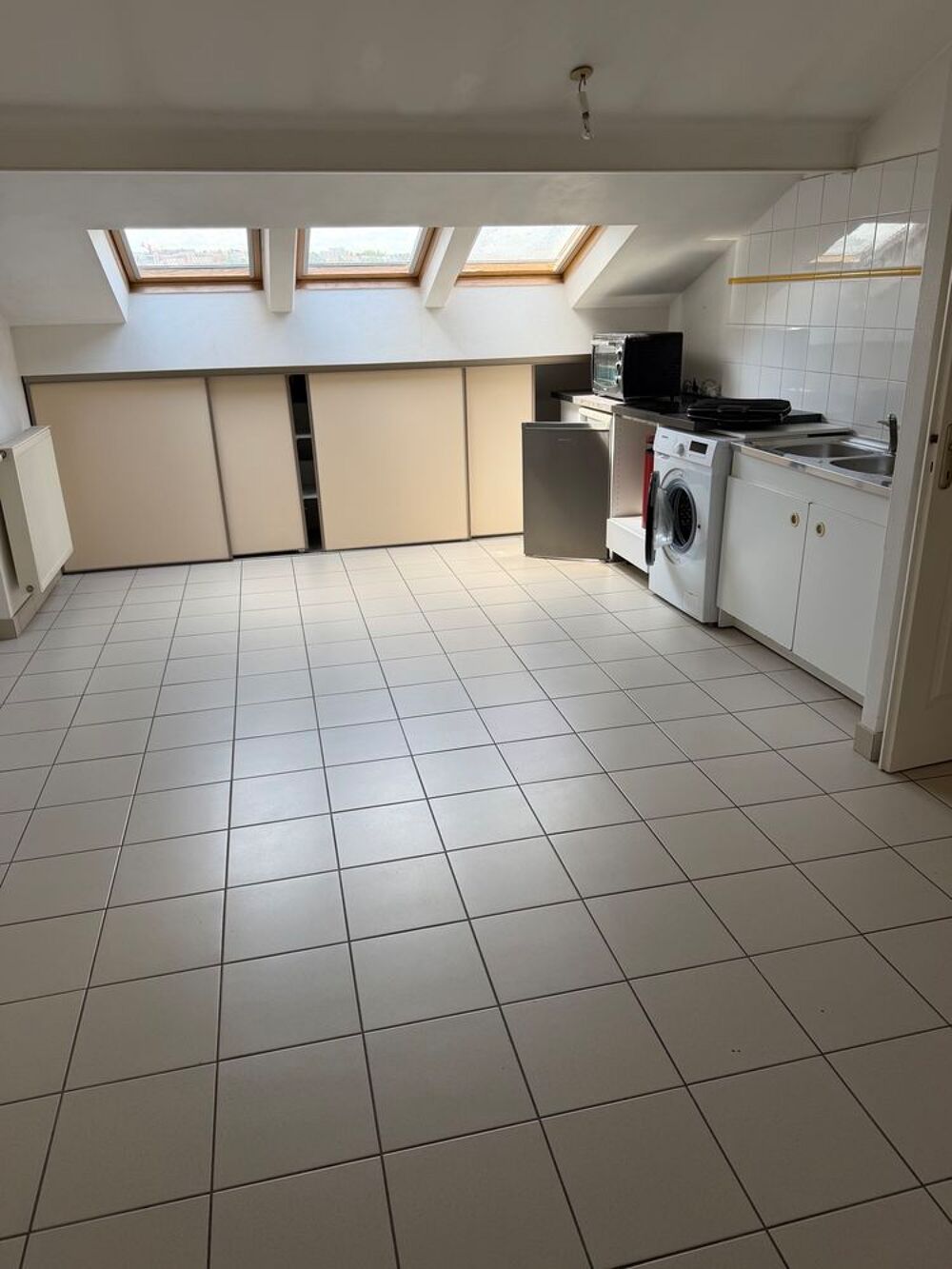 Location Appartement T3 7EME-PROX JEAN MACE Lyon 7