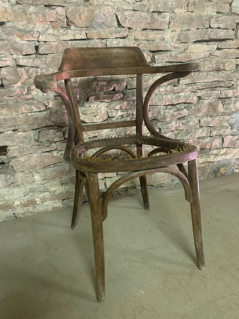 Chaise de bureau &agrave; r&eacute;nover Meubles
