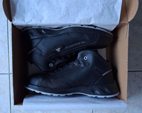 Chaussure de S�curit� montante T:43 39 Saint-Martin-de-Seignanx (40)