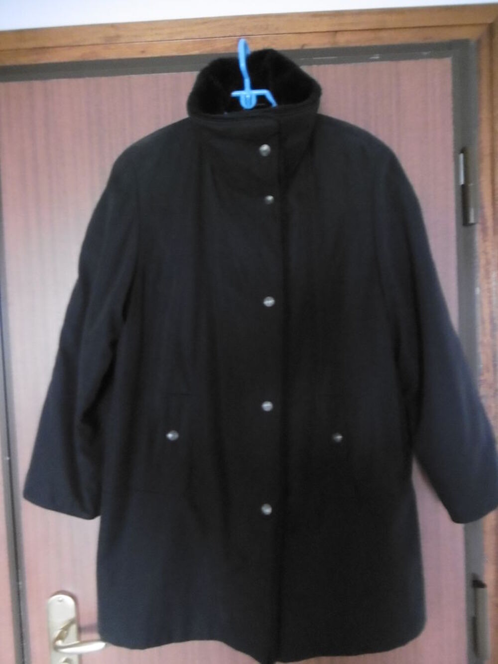 Manteau fourr&eacute; Vêtements