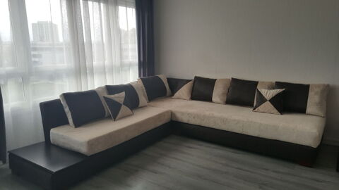 TABLE ET 6 CHAISES CHNE MASSIF 120 Argenteuil (95)