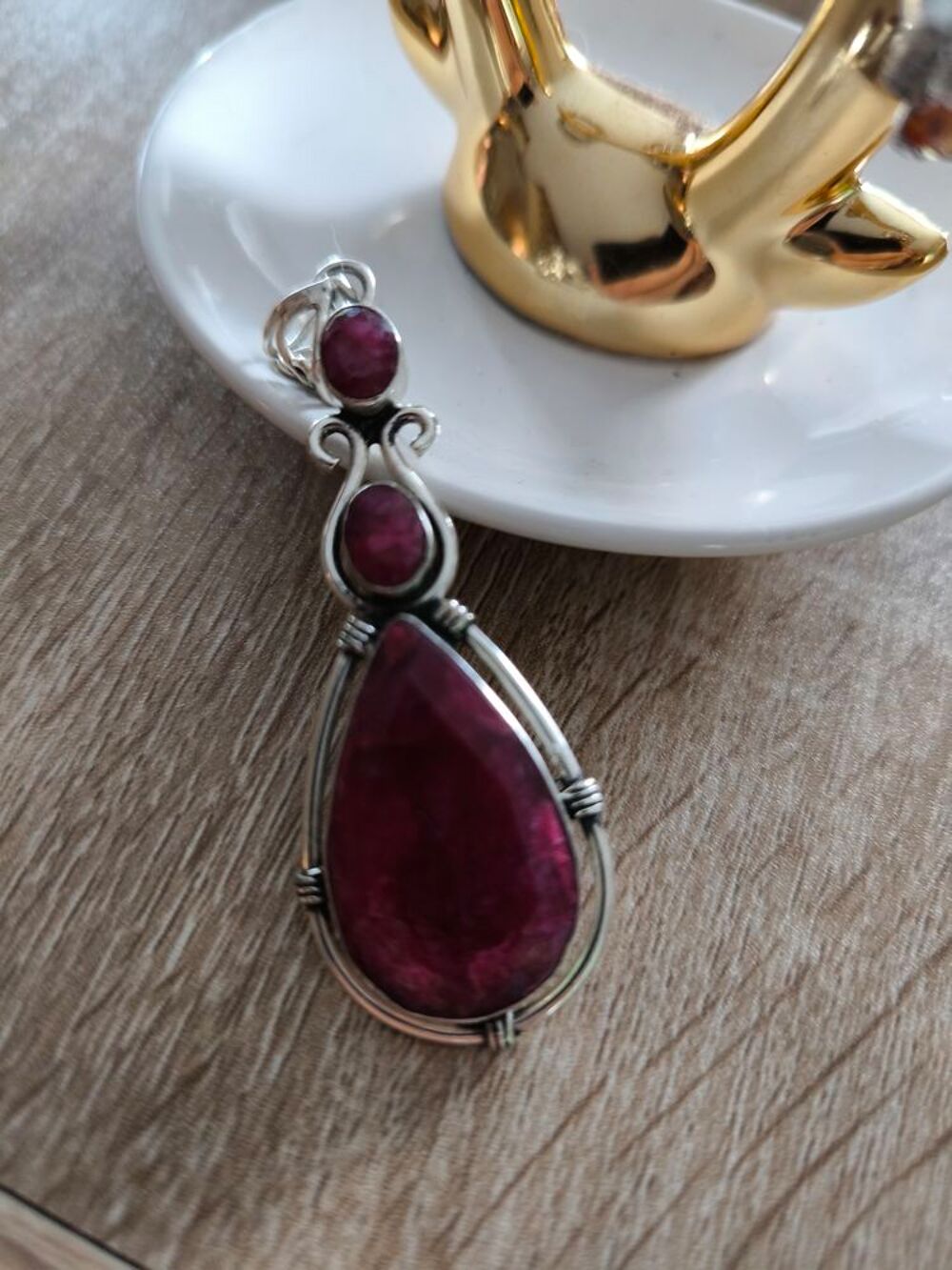 Pendentif rubis v&eacute;ritable art d&eacute;co Bijoux et montres