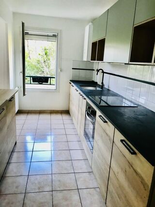  Appartement � vendre 4 pi�ces 93 m�