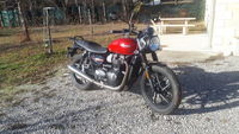 TRIUMPH 2020 occasion 05140 Aspres-sur-Bu&euml;ch